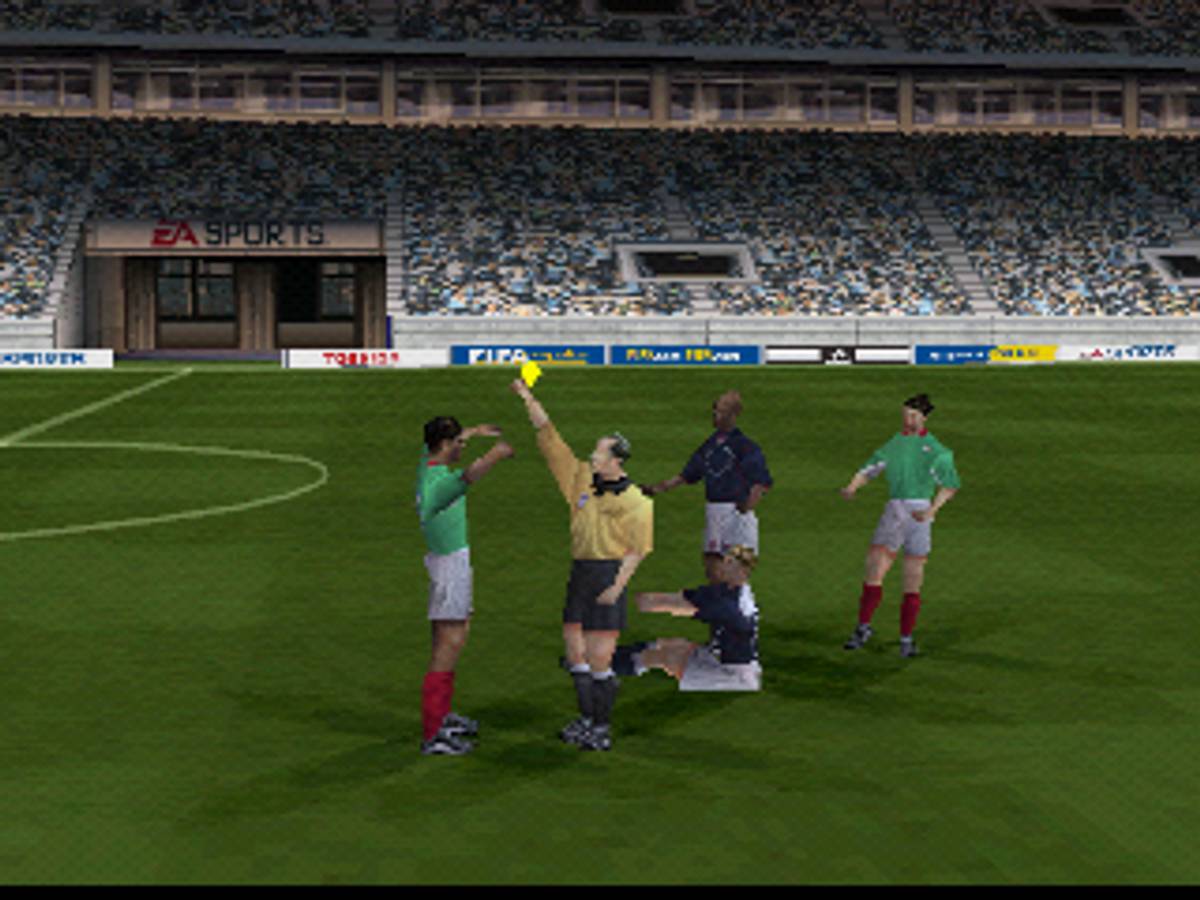 FIFA Soccer 2005 ISO - PS1 screenshot 8