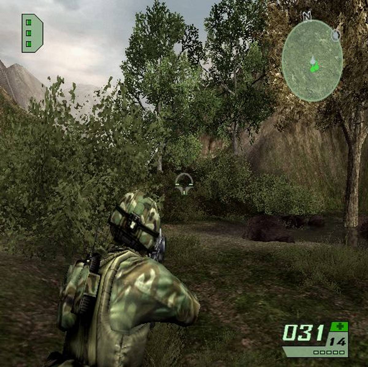 Tom Clancy's Ghost Recon 2: 2007 - First Contact ISO - PS2 screenshot 10
