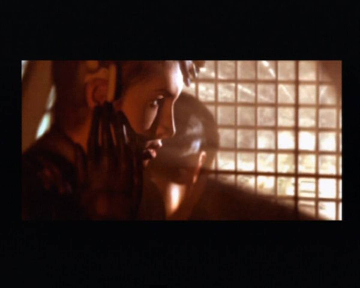 Tom Clancy's Splinter Cell ISO - PS2 screenshot 2