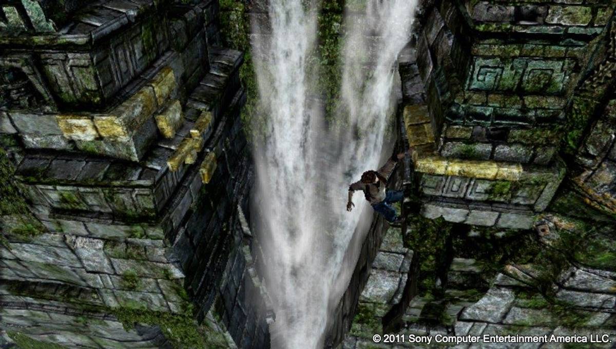 Uncharted: Golden Abyss ISO - PS Vita screenshot 8