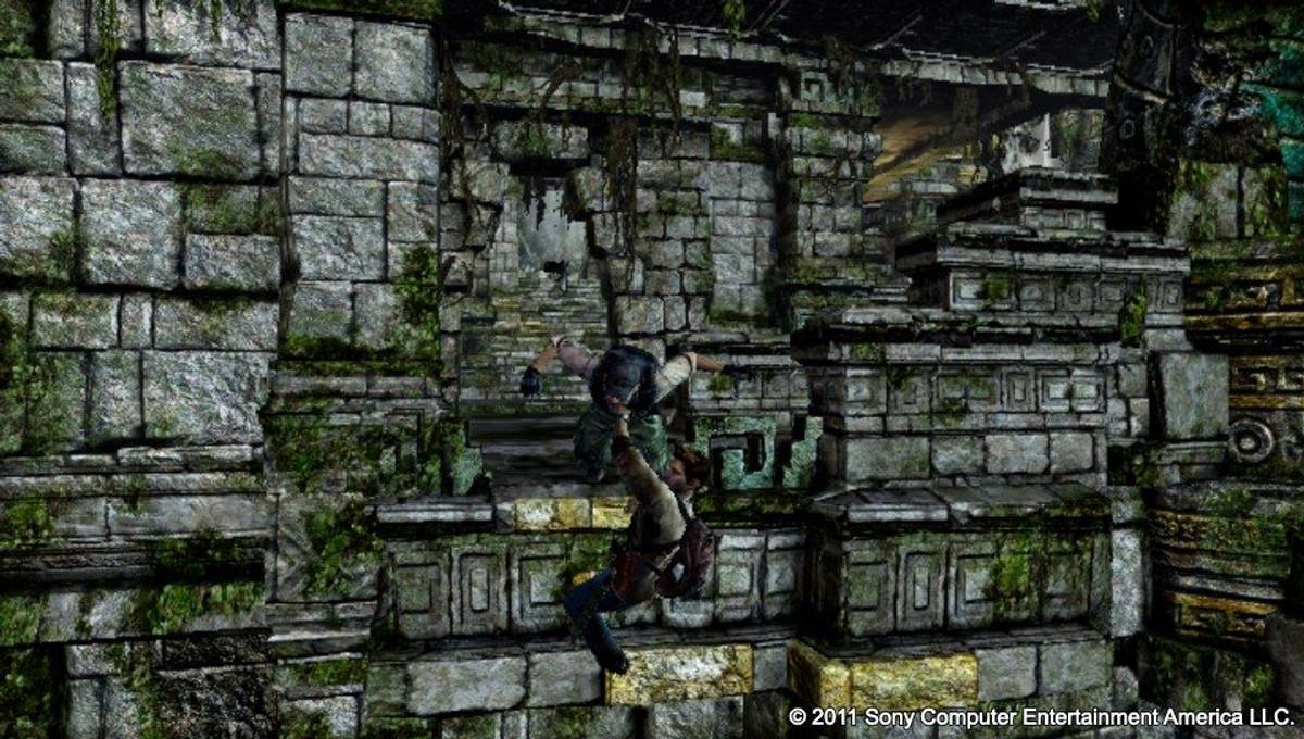 Uncharted: Golden Abyss ISO - PS Vita screenshot 9