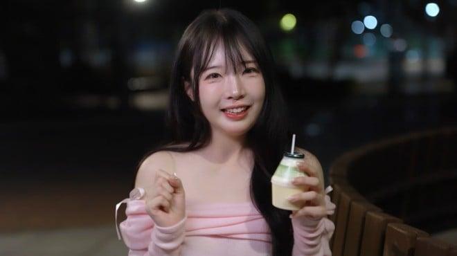 Heroines Through My Lens screenshot 2