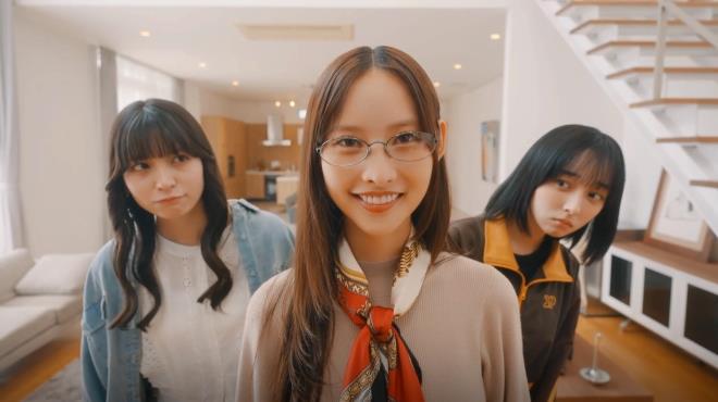 Roommates, Romance, and Ringing Hearts (All DLCs) screenshot 2